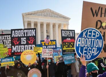 Aborto en Estados Unidos: ¿se puede revertir la decisión de la Corte Suprema?