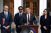 Demócratas exigen que Trump testifique ante el Congreso sobre el caso Epstein; "debe responder por qué faltan archivos"