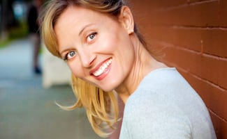 Muere Carrie Anne Fleming, actriz de "Supernatural", tras una batalla contra el cáncer de mama