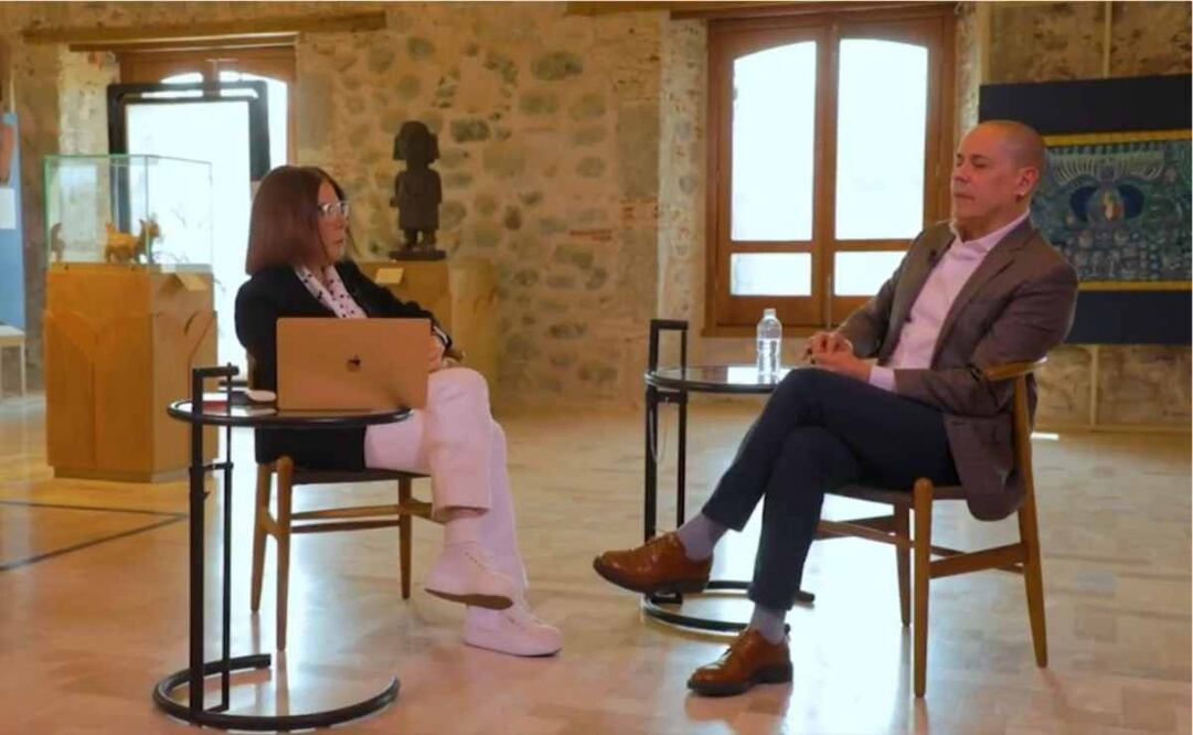 Sabina Berman y José Merino en el programa Largo Aliento esta noche. Foto: Captura de pantalla