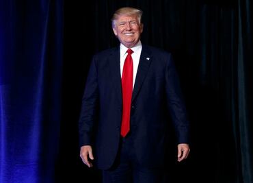 Proceso de transición en Casa Blanca está "muy bien organizado", presume Trump