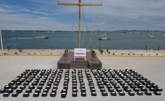 En dos meses Semar asegura 10 toneladas de cocaína en el mar y rescata a 30 personas; destaca detención de semisumergible