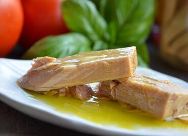Qué pasa si metes las latas de atún o verduras al refrigerador