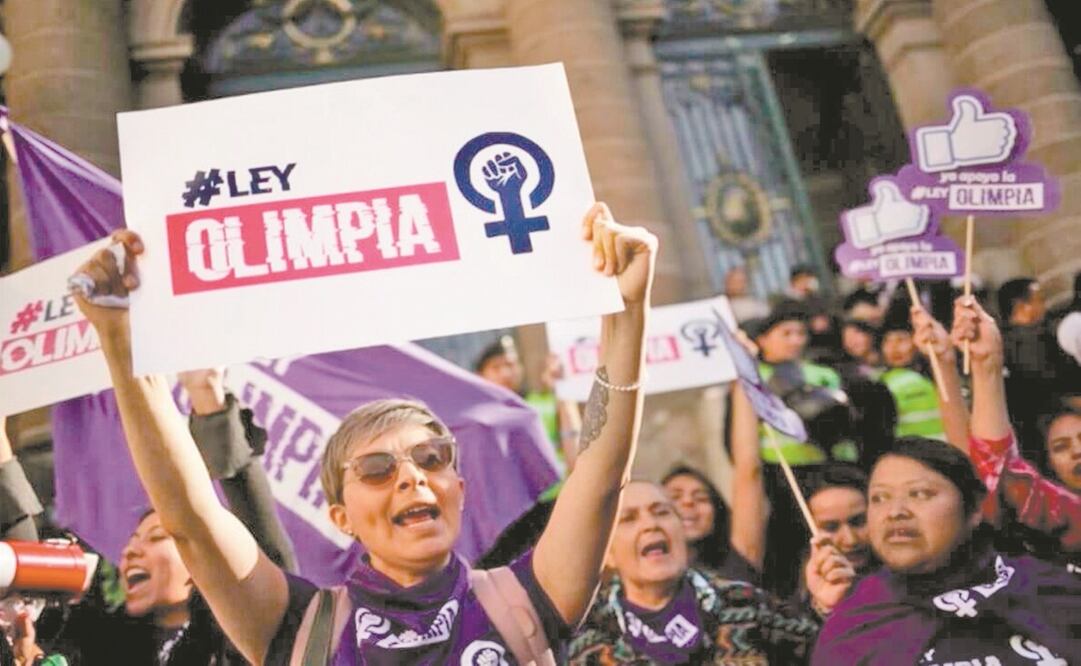 La ley Olimpia sanciona la difusión no autorizada de videos y fotografías de contenido sexual.