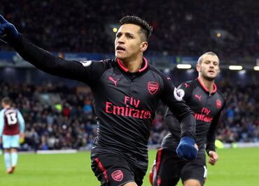 Alexis Sánchez le da el triunfo al Arsenal