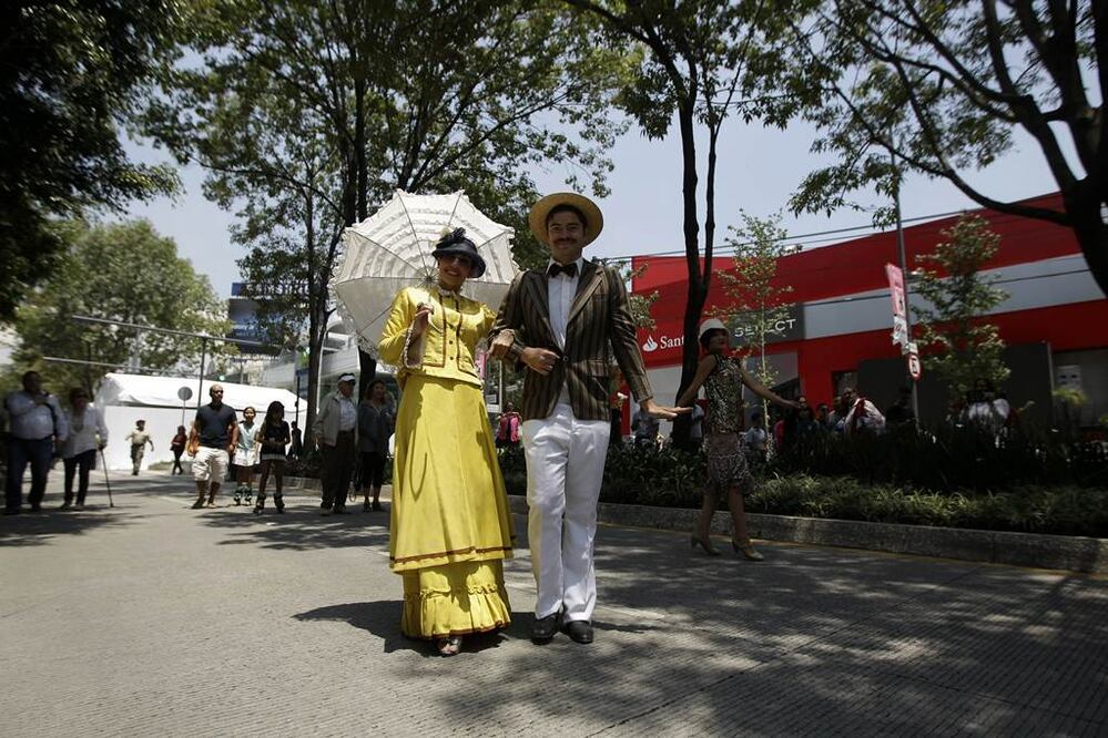 Cientos de personas de diferentes edades se dieron cita en la colonia Polanco para ser parte de la reapertura de uno de los corredores comerciales más importantes de la ciudad. 