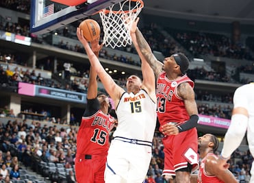 NBA en la época con superioridad extranjera en la duela