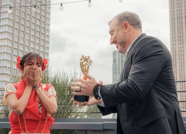 Estudiante veracruzana gana el Global Student Prize 2024 por crear a Ixtlilton, un asistente médico virtual