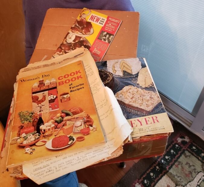 A los 97 años da clases de cocina que se vuelven virales