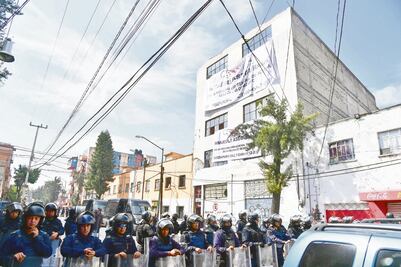 SSP desaloja inmueble invadido en Peralvillo; PGJ lo resguarda