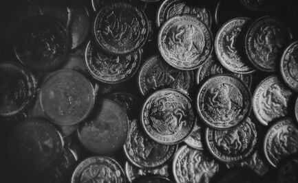 ¿Por qué el peso mexicano se llama peso? 