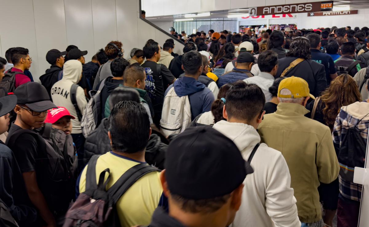¡Atención! De acuerdo con el director del Metro, Adrián Rubalcava, se lograron los acuerdos necesarios para recuperar la operación total de los trenes en las 12 líneas de la red
