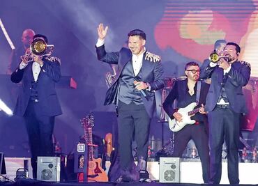 Banda MS y Bacilos unen géneros y voces