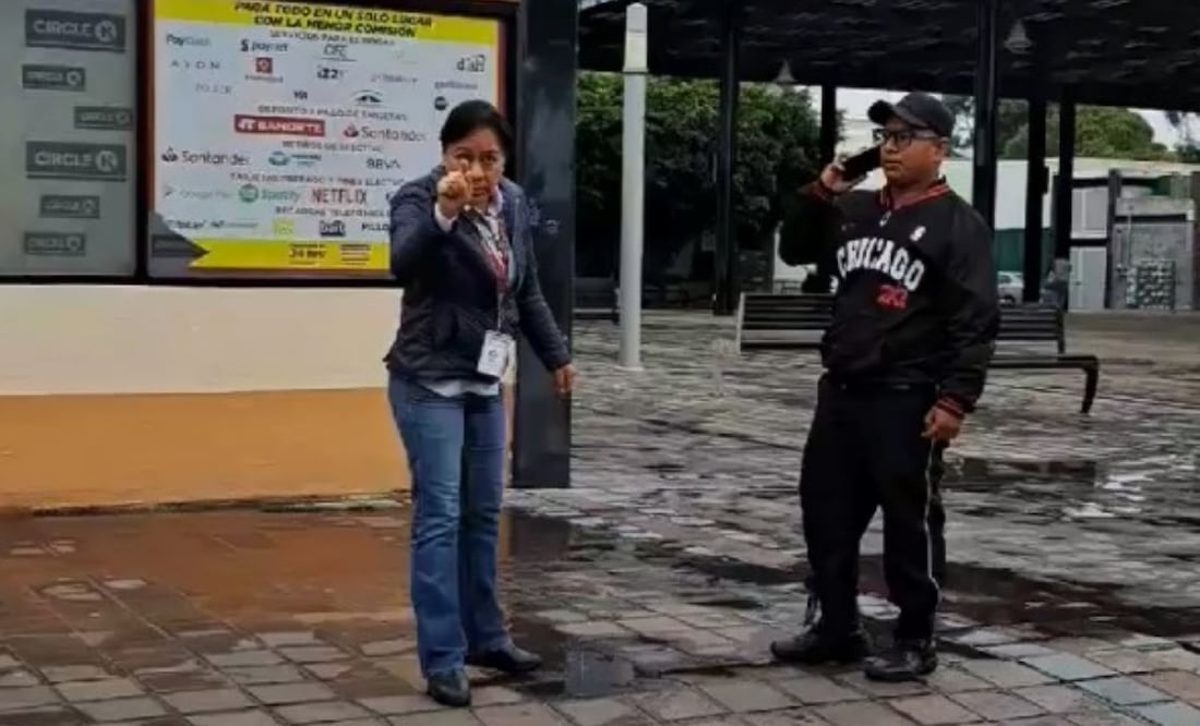 servidora pública amenaza a ciudadano
