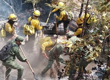 Controlan al 60% incendio en Jalpan de Serra, Querétaro