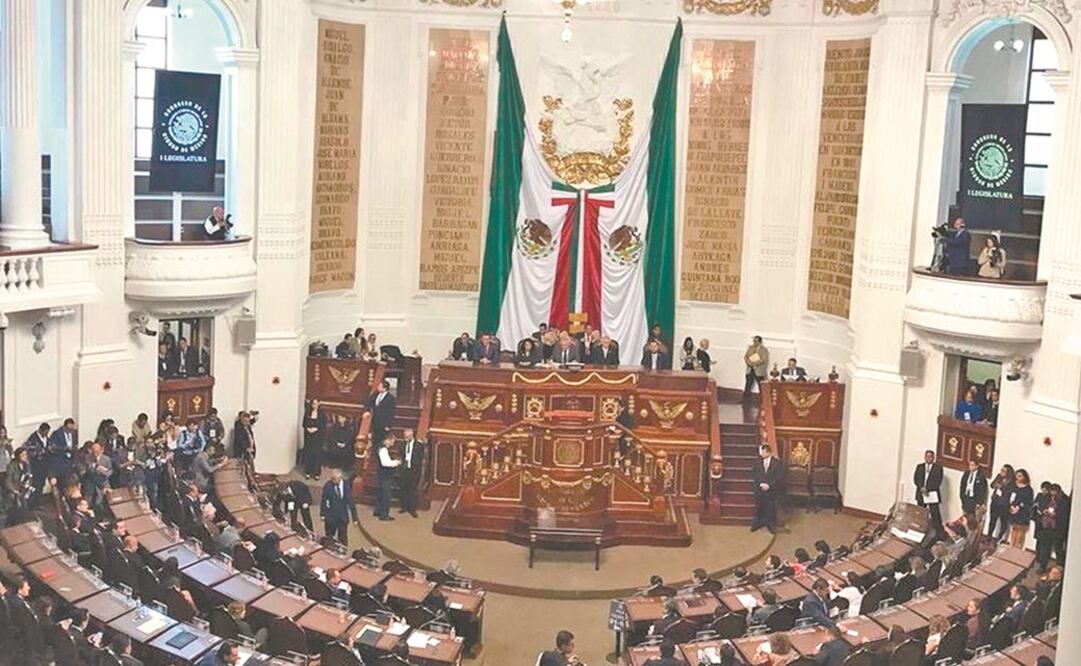 La Jucopo del Congreso local suspendió la sesión del lunes, lo mismo que reuniones de comisiones. Foto: ARCHIVO EL UNIVERSAL