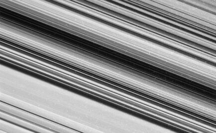 Muestran imagen de los anillos de Saturno