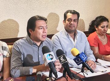 Advierte Morena que no dejará que vuelvan los "Moches Azules" por el presupuesto