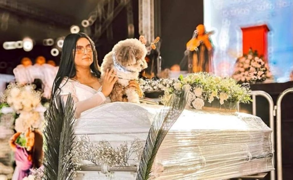 Salomón, perrito de Lenny Fernández, se despide de ella. (13/08/26) Foto: El Tiempo
