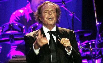 Julio Iglesias aplaza gira por recomendación médica