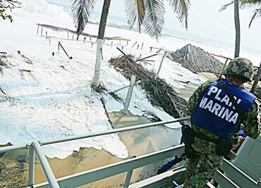 Golpea mar de fondo a la costa del Pacífico