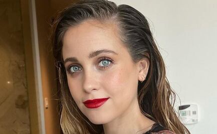 Natasha Dupeyrón llora al recibir su certificado de preparatoria; "después de mucha terapia empecé a estudiar" 