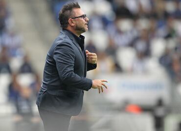 Vamos a sufrir de visita a Santos: Antonio Mohamed