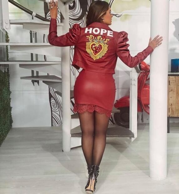 El outfit vino y entallado con el que Galilea Montijo cautiva en Instagram