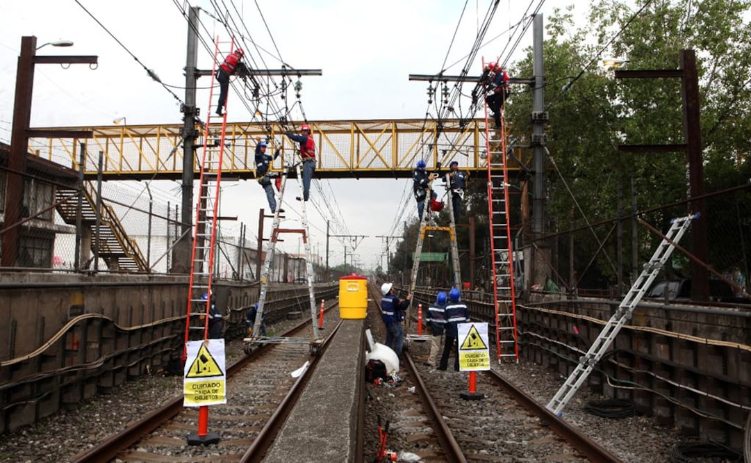 Los trabajos de mantenimiento en cinco estaciones de la Línea A del Metro, de Peñón Viejo a La Paz,  se prevén concluir el 23 de agosto próximo. FOTO: VALENTE ROSAS. EL UNIVERSAL