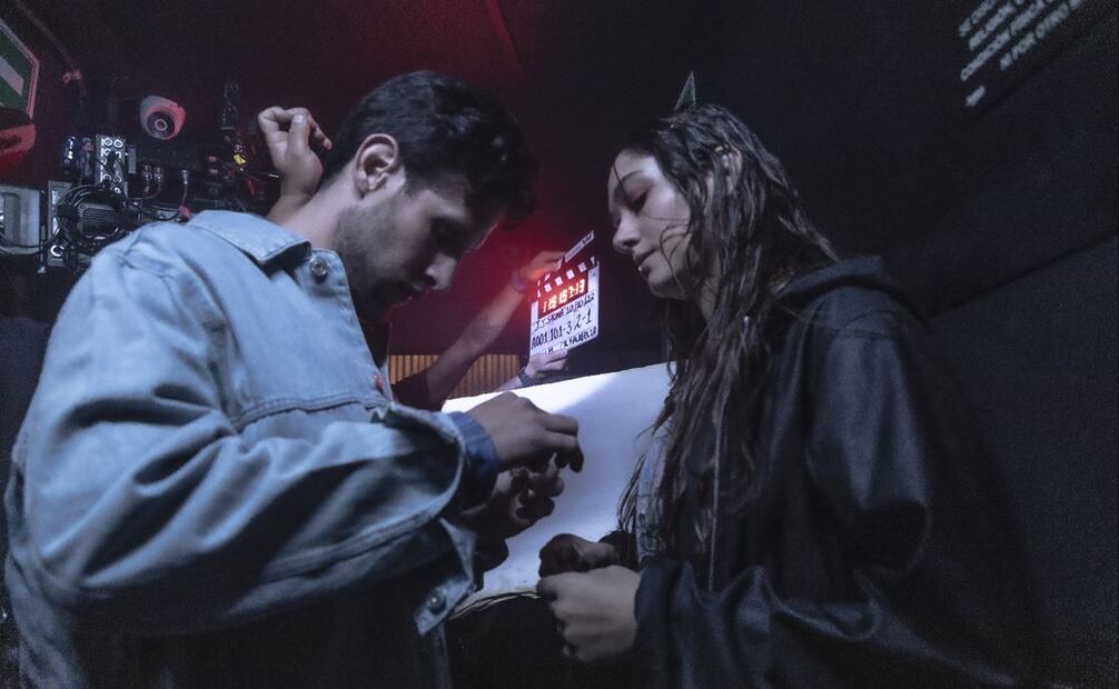 La mujer de negro, que representa a la muerte y transitará en los nuevos episodios, tendrá cambios.