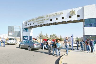 En peligro de colapso financiero, 10 universidades