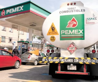 Pemex rescinde 4 contratos ligados a Felipa Obrador