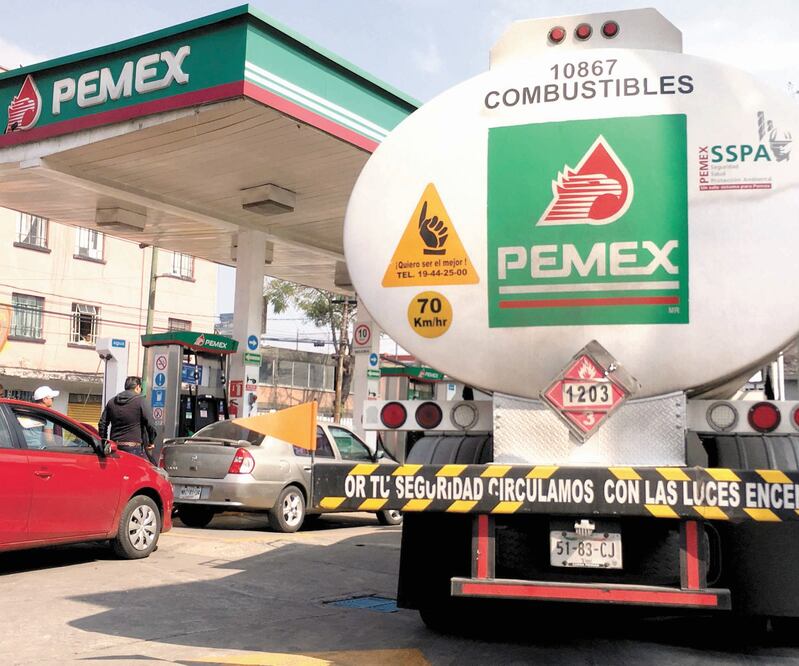 Pemex investiga a funcionarios responsables de los concursos. ARCHIVO EL UNIVERSAL