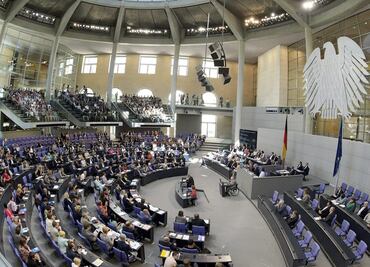 Bundestag aprueba nuevo paquete de ayuda para Grecia