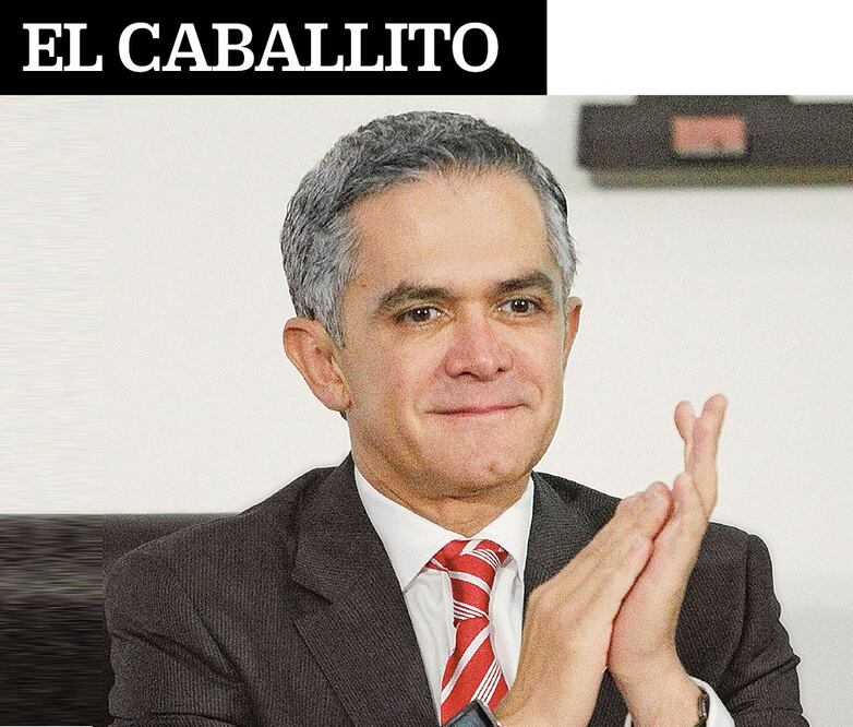 Mancera quiere premiar a James Bond