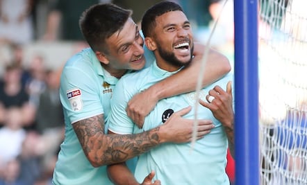 Nahki Wells, la estrella de Bermudas que juega en Inglaterra