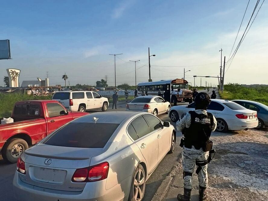 Ayer se contabilizaron 16 bloqueos en Matamoros, Tamaulipas, los cuales causaron pánico entre los ciudadanos y suspensión de clases. Foto: Especial