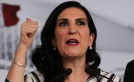 Kenia López critica presencia de ministros en acto de Sheinbaum; "la división de poderes no puede convertirse en acompañamiento político"