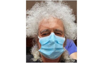 Brian May va al hospital tras "destrozarse los glúteos" en su casa 