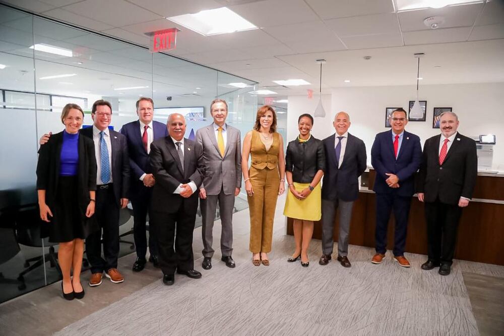 Ofrece USTDA a gobernadora de BC proyectos en materia de suministro de agua y energía