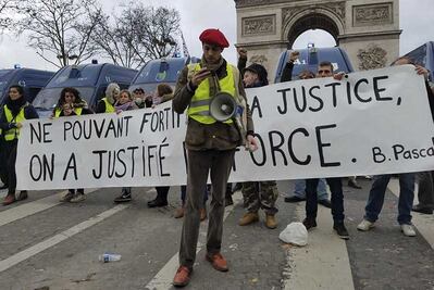 “Esto es una revolución”: Cuarto sábado de protestas en Francia