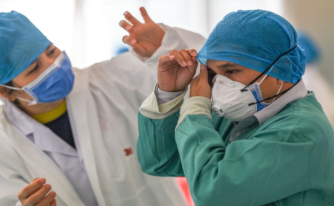 Medical personnel has become a target of harassment and violence - Photo: Pu Xiaoxu/XINHUA