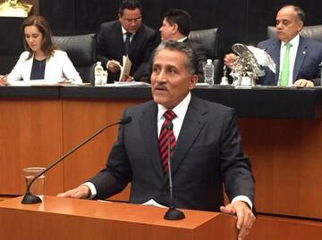 PRI expulsa a Javier Duarte