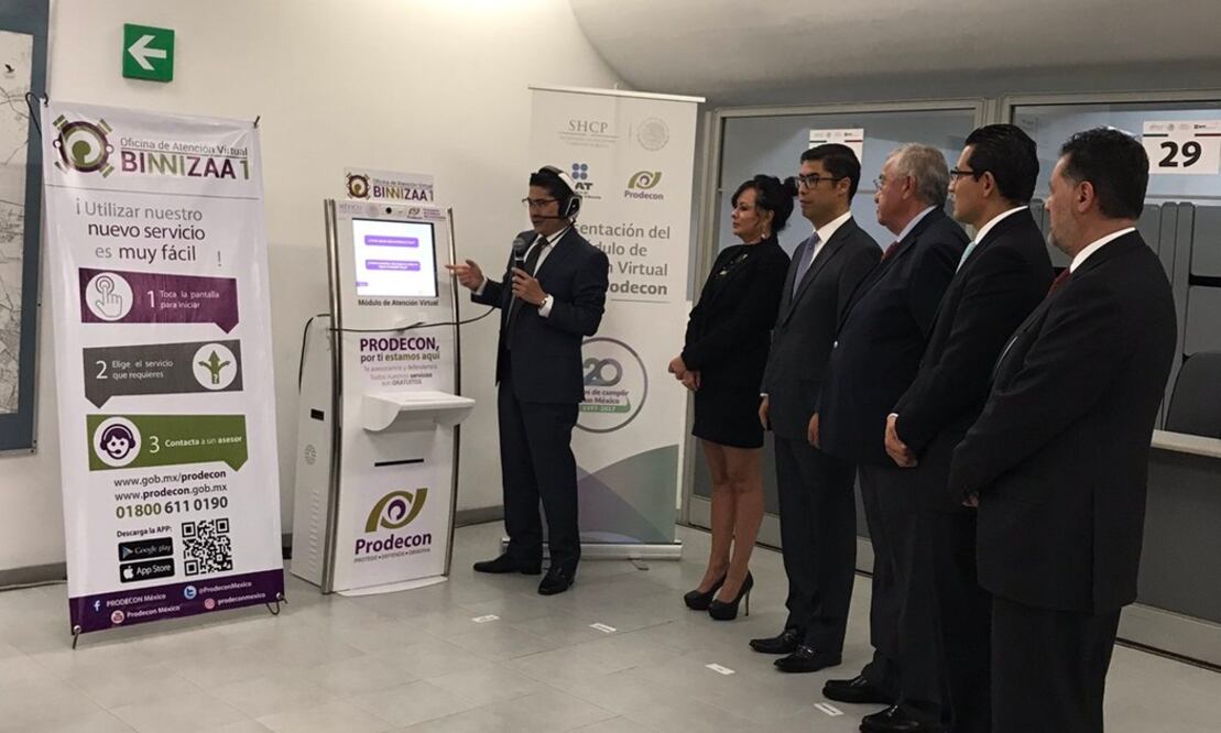 El módulo de atención que lleva el nonbre de BINNIZÁA, que en zapoteco significa “Gente que viene de las nubes”, se instaló en las instalaciones del SAT de Puebla (Foto: tomada de @ProdeconMexico)