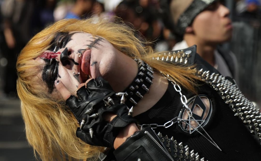 Integrantes de tribus urbanas disfrutan el Festival Noche de Primavera en la Alameda Central; "es una forma de expresión y libertad", dicen.
Foto: CARLOS MEJIA/EL UNIVERSAL