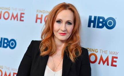 Acusan a J.K. Rowling de transfobia por polémico tweet