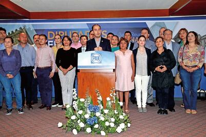 Prioridad, presupuesto 2017: panistas