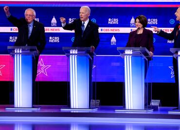 Comienza debate demócrata en EU con ataques contra Bernie Sanders