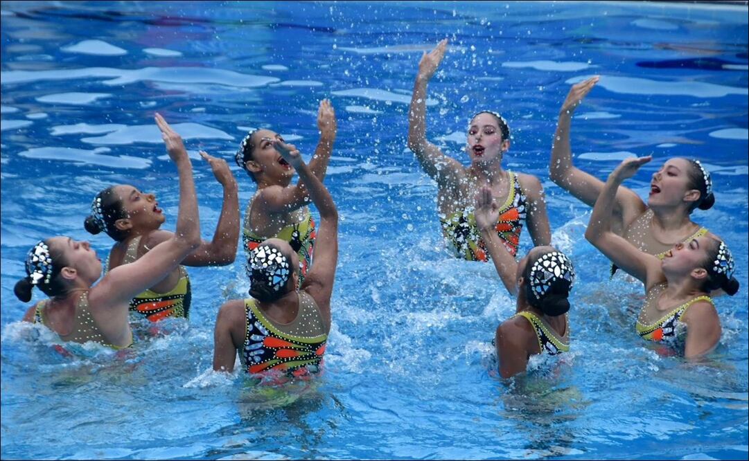 Natación Artística gana oro - Foto: @maryjosealcala