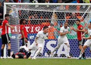 Uruguay debuta en Rusia 2018 con victoria